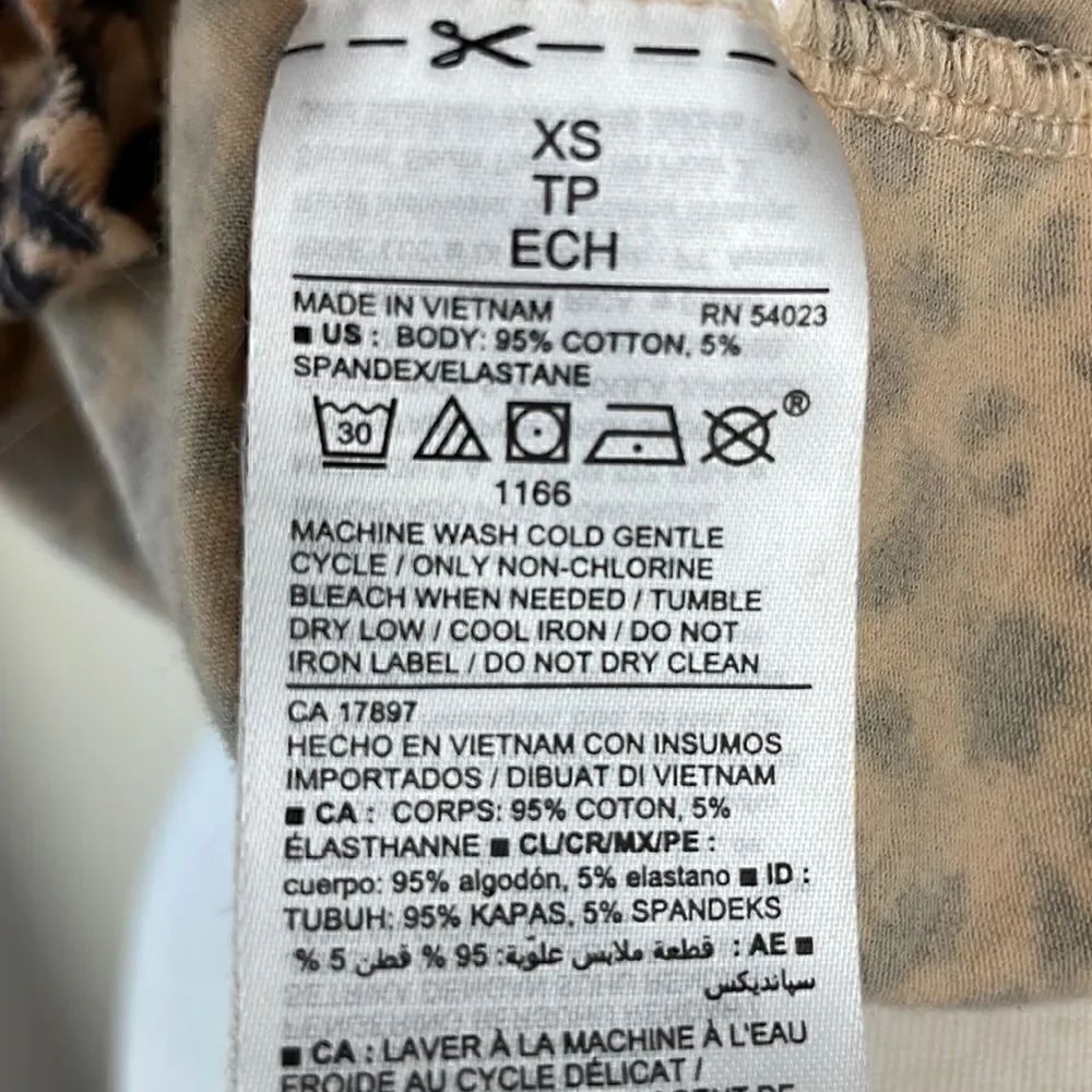 Old Navy First Layer Leopard Print Tank Top Size XS - Picture 6 of 6